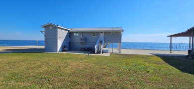 **Bayfront Sportsman Paradise & Family Retreat**  Welcome to