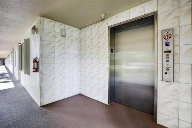 Beautifully Renovated, Spacious 2-Bed/2-Bath, Garden/pool area