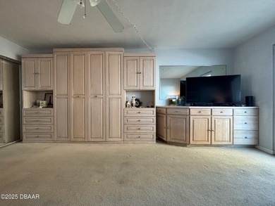 **Studio Condo in Daytona Beach Shores - Perfect Investment or