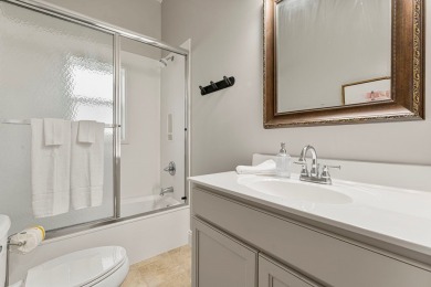 HIGHLIGHTS:  Beachfront beauty  Gorgeous Gulf views  3 levels