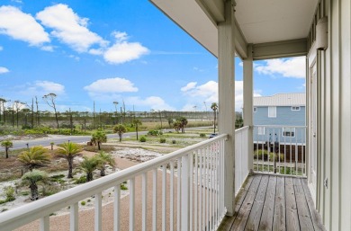 HIGHLIGHTS:  Beachfront beauty  Gorgeous Gulf views  3 levels