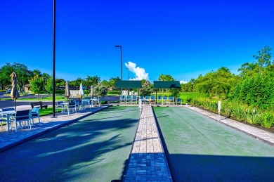 Captivating views... Wonderful 3rd floor bundled golfing condo