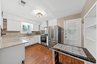 Amazing Investment & Lifestyle Opportunity in Kerrville! Looking