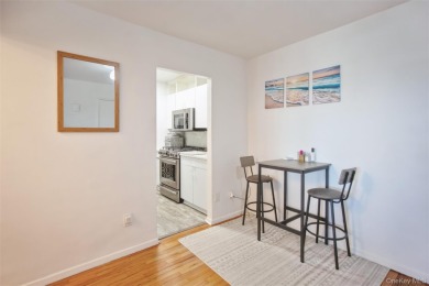 This generously sized 1-bedroom, 1-bath apartment is located