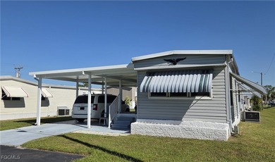 You get TWO BEDROOM capability for a 1-Bedroom price! This