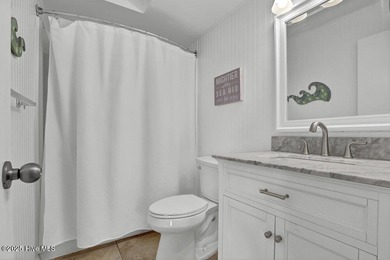 Great personal and investment opportunity! 2000 New River Inlet