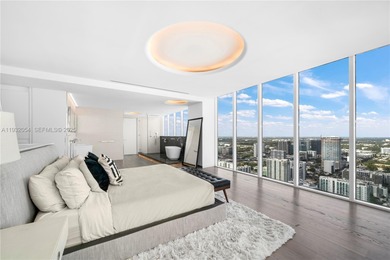 Palatial 4,495 square foot 4 Bed / 4.5 Bath penthouse at