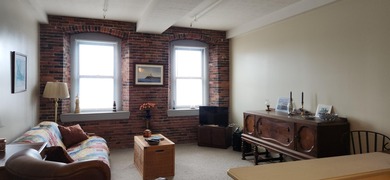 Walk to area dining and shopping, hop on Amtrak to Boston for