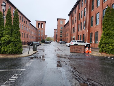 Walk to area dining and shopping, hop on Amtrak to Boston for