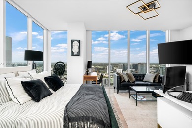 Palatial 4,495 square foot 4 Bed / 4.5 Bath penthouse at