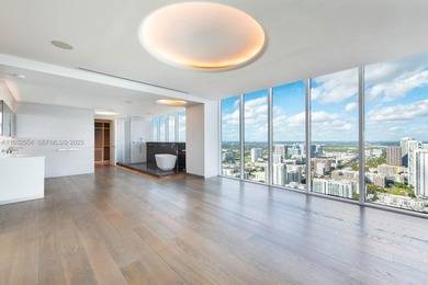 Palatial 4,495 square foot 4 Bed / 4.5 Bath penthouse at