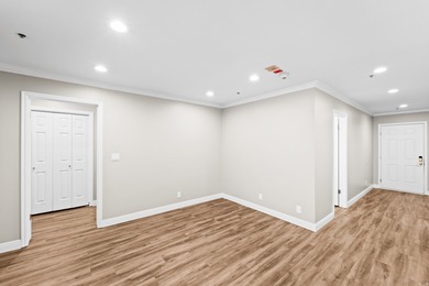 Stunning downtown living! Completely renovated 1-bed, 1.5-bath