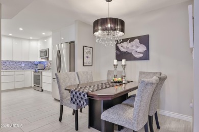 Beautifully Remodeled Courtyard facing on the second floor in