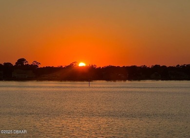 No pets allowed, Your search is over this 2 Bedroom 2 Bath