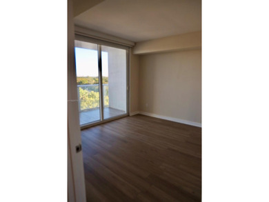 Beautiful property located in design district, minutes away from