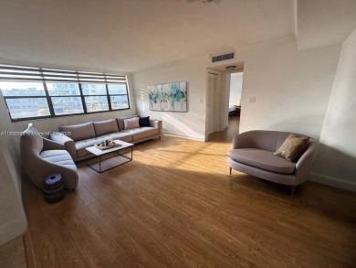 Beautiful and freshly painted 1 bedroom and 1.5 bathroom condo