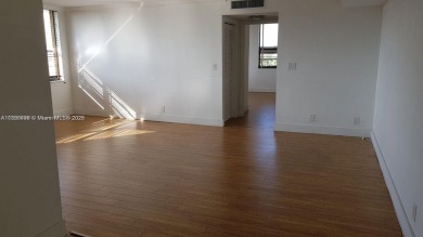 Beautiful and freshly painted 1 bedroom and 1.5 bathroom condo