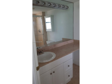 Beautiful and freshly painted 1 bedroom and 1.5 bathroom condo