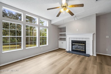 Country living in a quiet tucked away neighborhood, minutes to