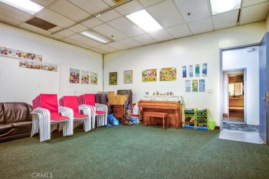 PRIME LOCATION OFFICE BUILDING ON A HIGH TRAFFIC CORNER (between