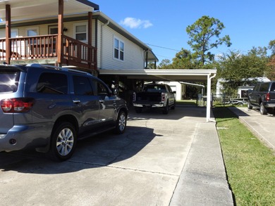 MOVE IN READY!  All you have to bring are your personal