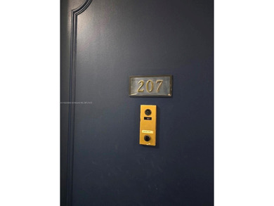 Prime location condo with endless potential!
Spacious and