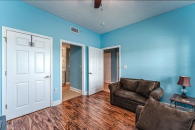 PRICE CORRECTION, SELLERS READY TO SELL!!  BEAUTIFUL SUMMERHOUSE