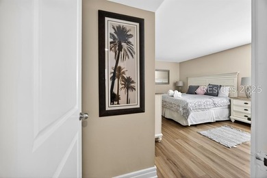 Beautifully renovated 2-bedroom, 2-bath condo in desirable South