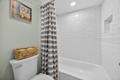 Beautifully renovated 2-bedroom, 2-bath condo in desirable South