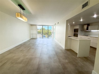 Remodeled and updated 2 bedroom, 2 bath unit at Oceanview Park