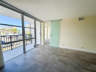 Remodeled and updated 2 bedroom, 2 bath unit at Oceanview Park