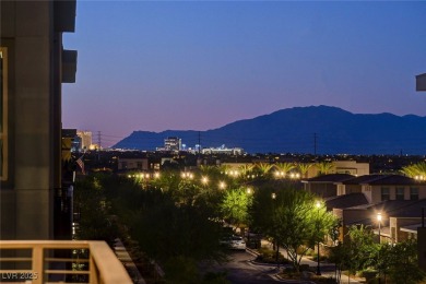 DESIREABLE 'SUMMERLIN' LOCATION & COMMUNITY, *TRILOGY* IS A