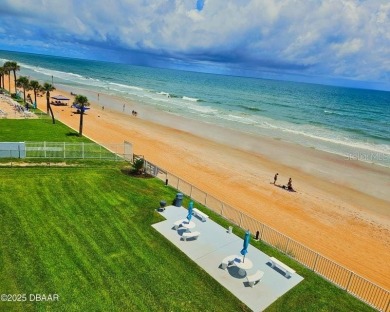 Wake up to the breathtaking ocean views in this light and bright