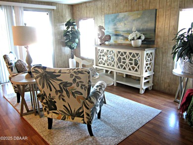 Well-priced home in desireable Laurelwood Estates - A charming