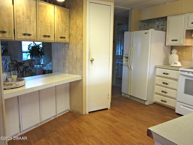 Well-priced home in desireable Laurelwood Estates - A charming