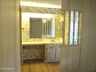 Well-priced home in desireable Laurelwood Estates - A charming