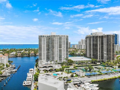 Rare Double-Unit at Turnberry Isle with 270? Water Views
Unique