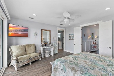 Sunrise over the Atlantic Ocean, sunset over the