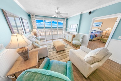 AWESOME DIRECT OCEANFRONT 3 BR / 3 BA LUXURIOUS CONDO LOCATED AT