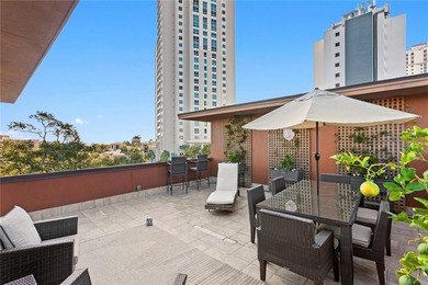 Imagine waking each morning to sunlight dancing across Tampa Bay