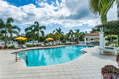 Discover the elegance and unmatched lifestyle of the Water Club