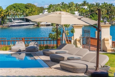 Perfectly nestled in the estates of Palm Island, a Mediterranean