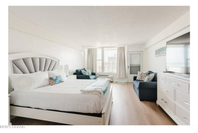 Escape to Your Oceanfront Dream Stay Enjoy direct oceanfront