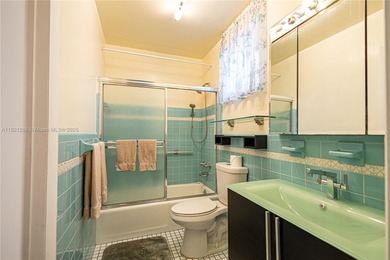 Furnished Large 1BD / 1BA in Mar-Len Gardens - 55+
Spacious