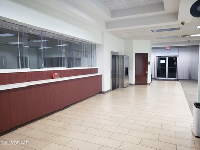 Commercial Building for Sale - GC-RD Zoning | Prime Drive-Thru |