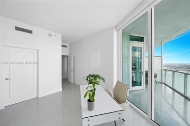 CORNER PENTHOUSE WITH DIRECT BAYFRONT AND SUNSET VIEWS AT