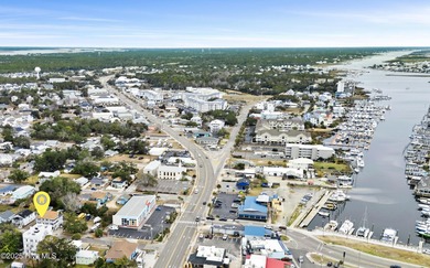 LOCATION, LOCATION, LOCATION! Strategically positioned between