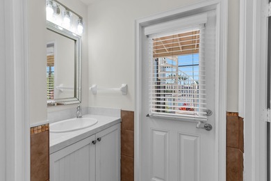 Stunning Waterfront Retreat - Fully Renovated Bayview Water