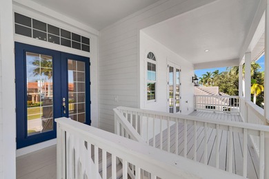 Stunning Waterfront Retreat - Fully Renovated Bayview Water