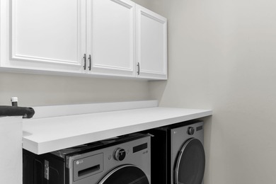 Stunning Waterfront Retreat - Fully Renovated Bayview Water